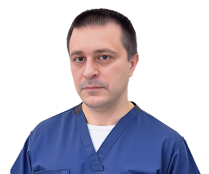 Врач Серов Валентин Николаевич